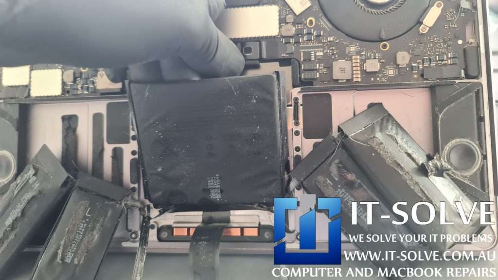 Macbook Pro A1706 Battery Service Recommended Repair